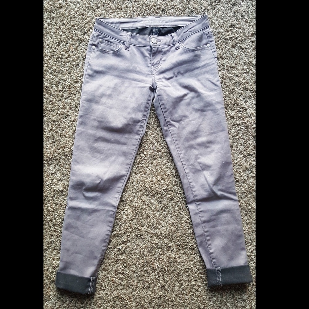 Celebrity.Pink jeans